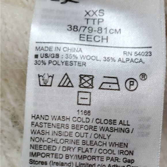 Banana Republic Capsule Line Alpaca & Wool Blend - Picture 4 of 5